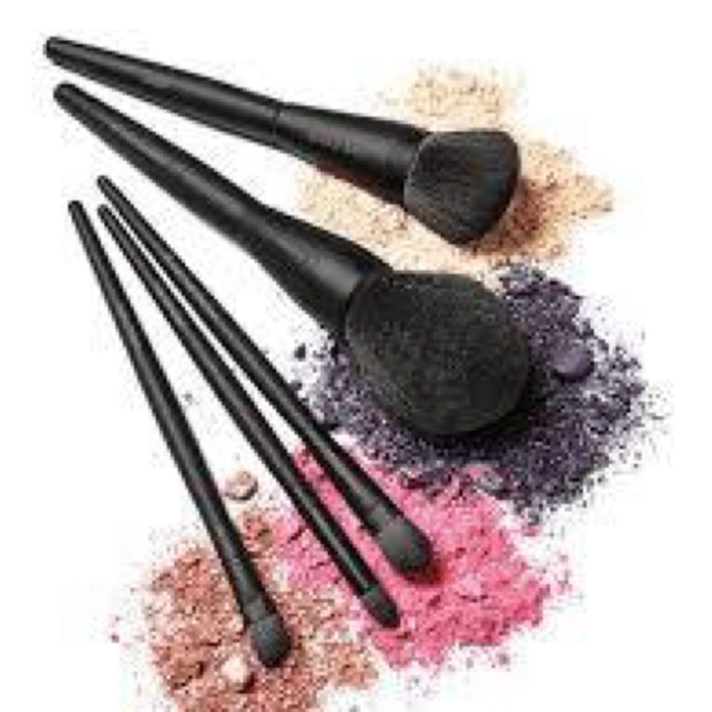 Mary Kay Brush Set with Black Case - Picture 2 of 3